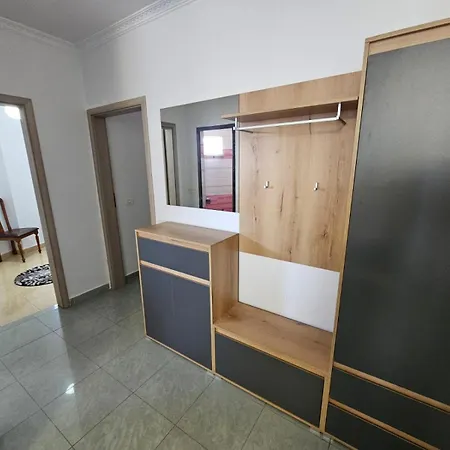 Nova Apartament * Tirana